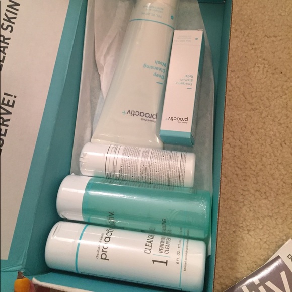 Proactive+ skincare 9 week routine - Picture 3 of 3